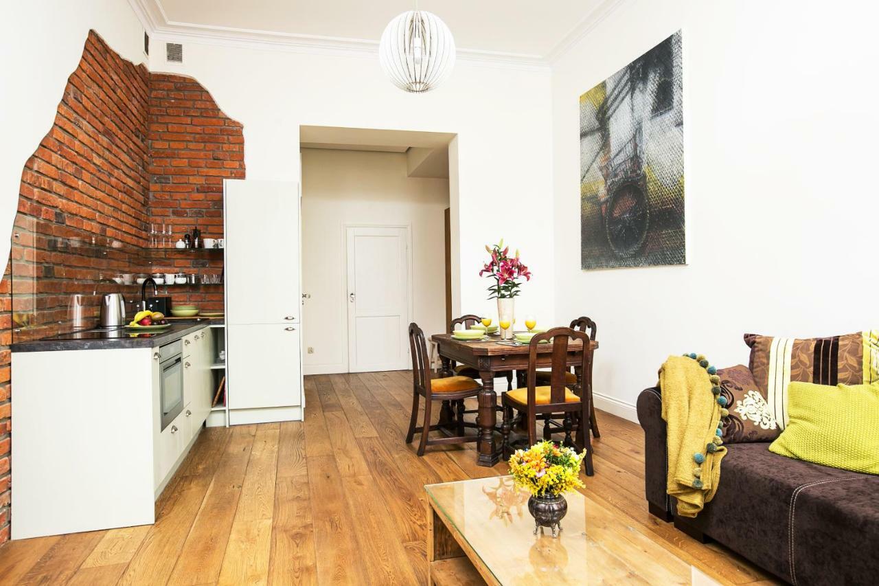 Old Town Brigue Apartment By Otium Kraków Eksteriør billede